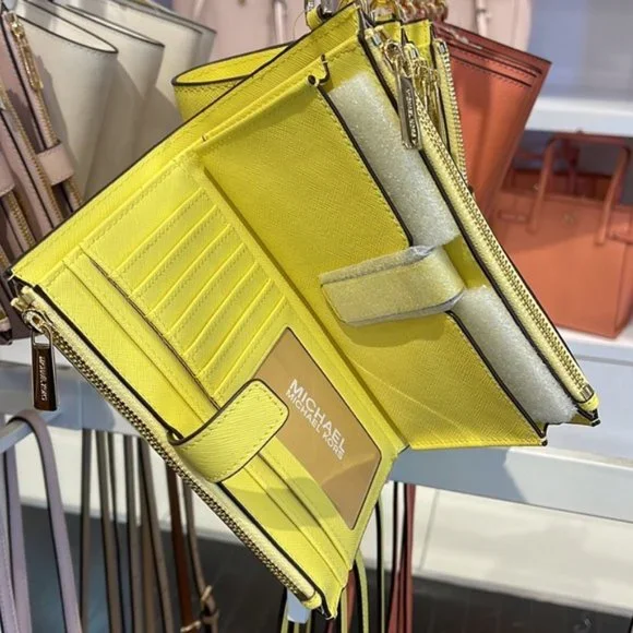 Michael Kors Jet Set Travel Large Double Zip Leather Wristlet Sunshine Yellow - Picture 10 of 16